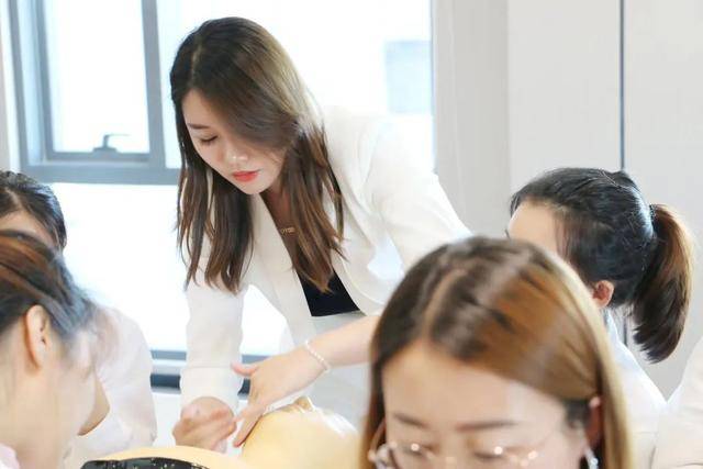 老美业人对美业小白的忠告