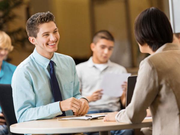 招聘外包的定义、特点与优势-人才定制-678美业人才网